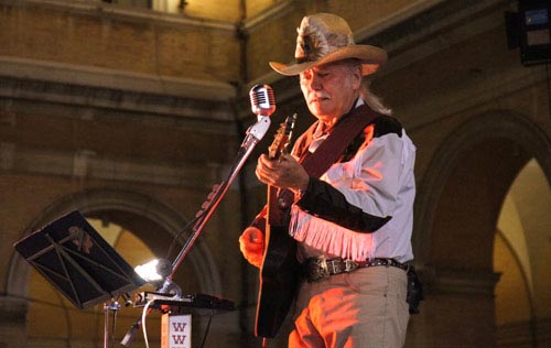 Concert in Recanati - Main Square - (MC - ITALY) September 2011